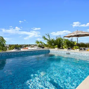 https://searena-boutique-condos-playa-del-carmen.tulum-hotels.net