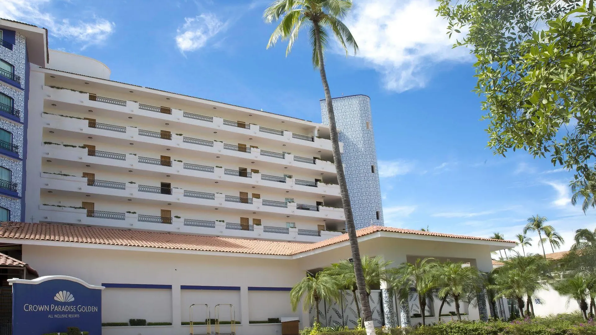 Crown Paradise Golden All Inclusive Resort - Adults Only Puerto Vallarta